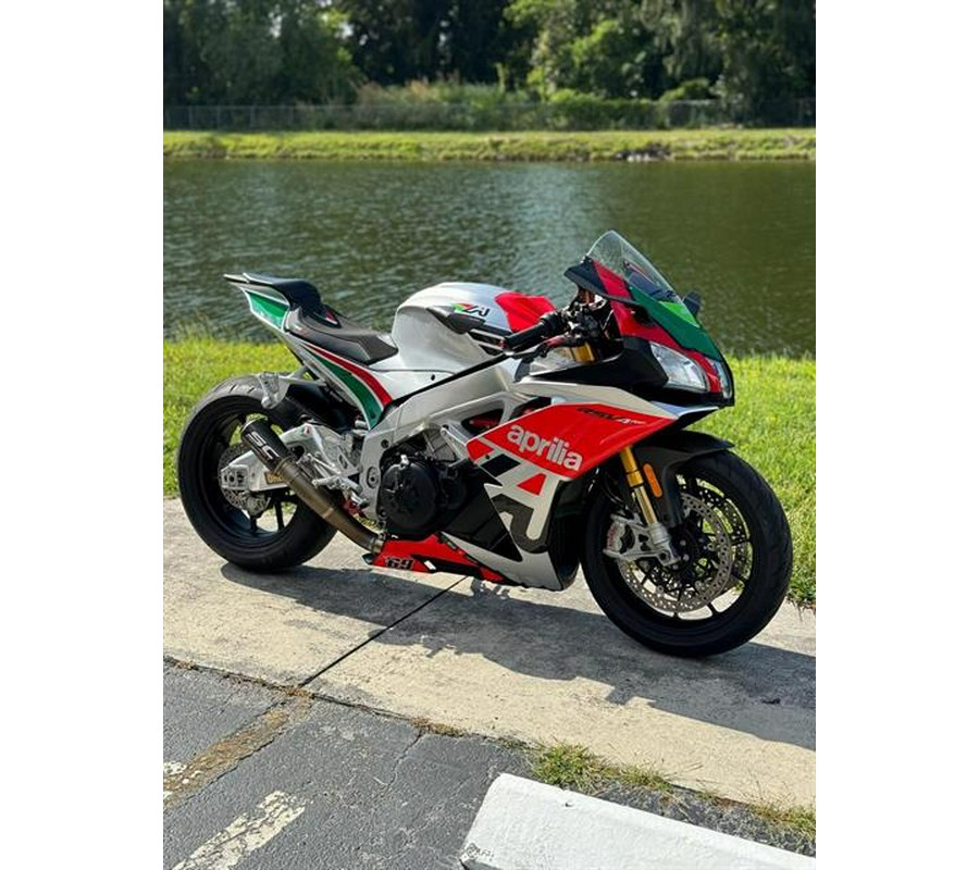 2018 Aprilia RSV4 RF LE