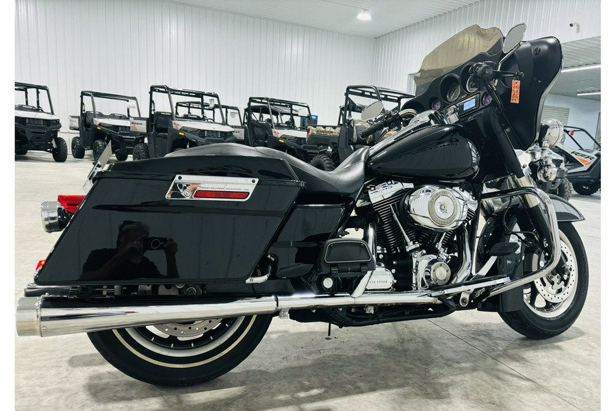 2008 Harley-Davidson® FLHTCU ULTRA CLASSIC