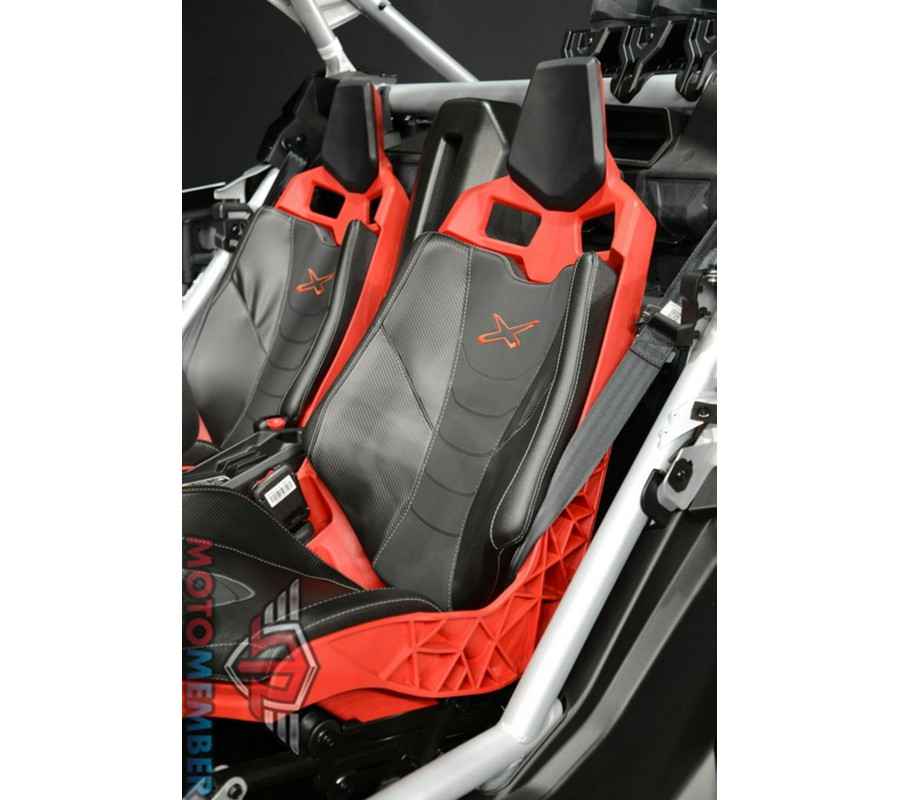 2025 Can-Am Maverick X3 X mr TURBO RR 72