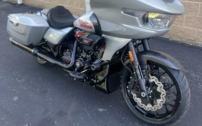 2025 Harley-Davidson FLTRXSTSE - CVO Road Glide ST