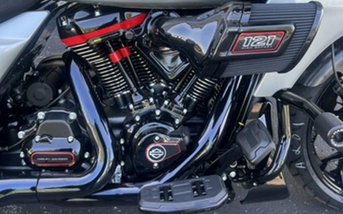 2025 Harley-Davidson FLTRXSTSE - CVO Road Glide ST