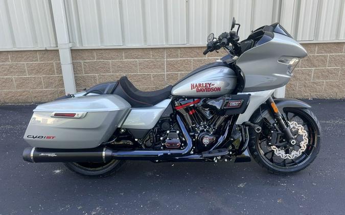 2025 Harley-Davidson FLTRXSTSE - CVO Road Glide ST