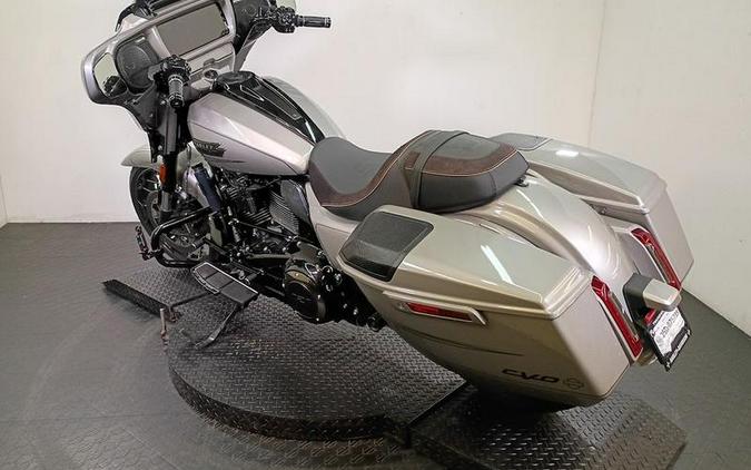 2023 Harley-Davidson® FLHXSE - CVO™ Street Glide®