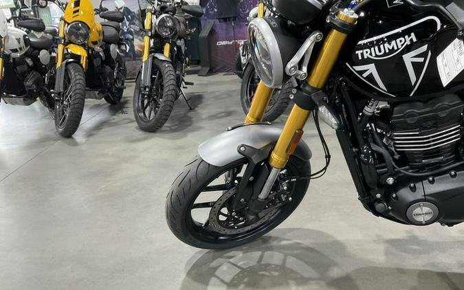 2025 Triumph Speed 400 Phantom Black / Storm Grey