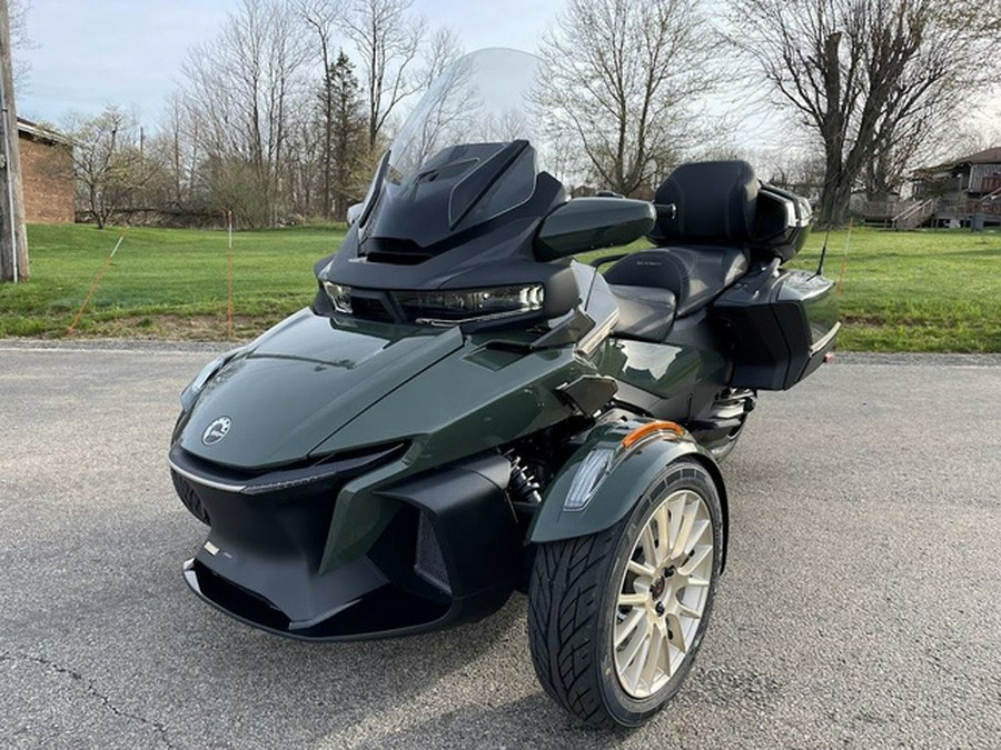 2023 Can-Am Spyder RT Sea-To-Sky