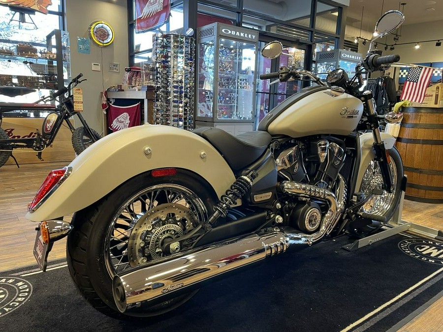 2025 Indian Motorcycle® Scout® Classic Limited Silver Quartz Smoke