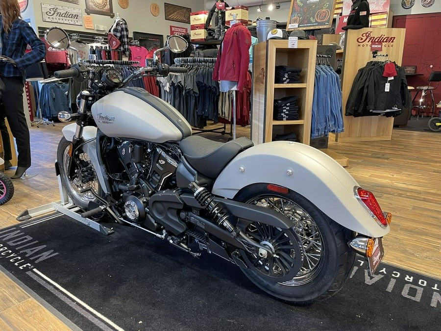2025 Indian Motorcycle® Scout® Classic Limited Silver Quartz Smoke