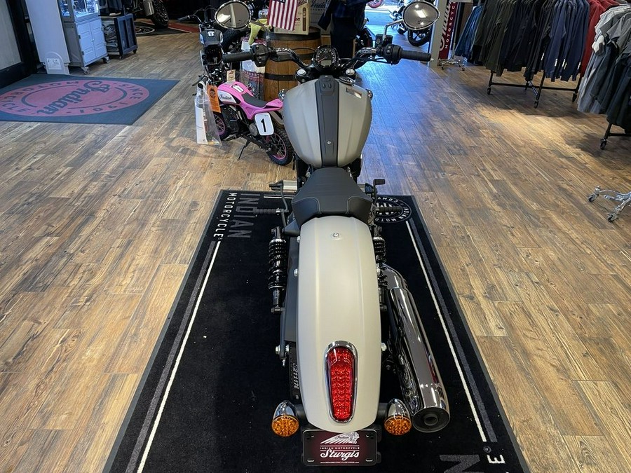2025 Indian Motorcycle® Scout® Classic Limited Silver Quartz Smoke