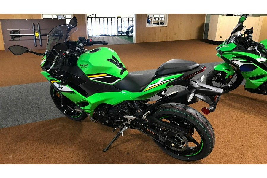 2025 Kawasaki Ninja 500 SE ABS (EX500JSFAN)