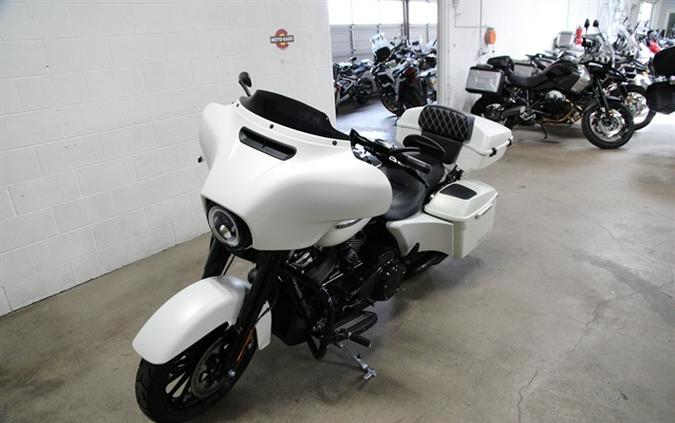 2018 HARLEY DAVIDSON Street Glide Special