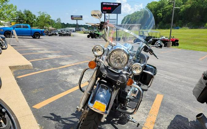 2013 Harley-Davidson® FLHR - Road King®