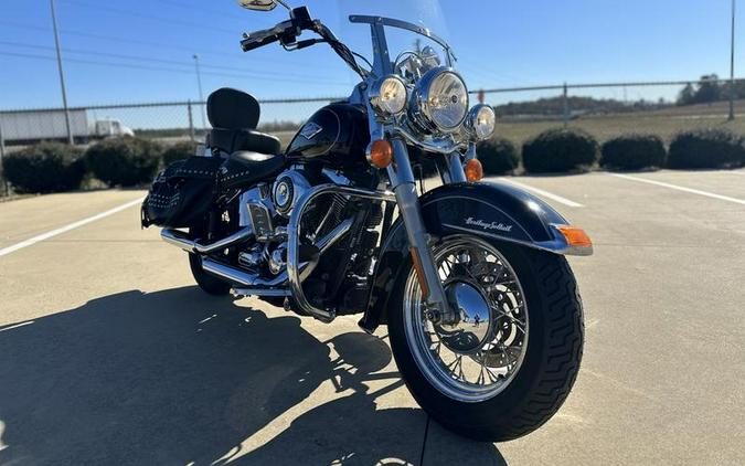 2013 Harley-Davidson® FLSTC - Heritage Softail® Classic