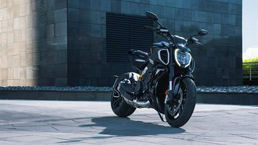 2023 Ducati Diavel V4