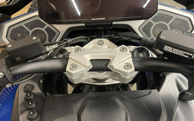 2026 BMW R 1300 RT - RACING BLUE METALLIC