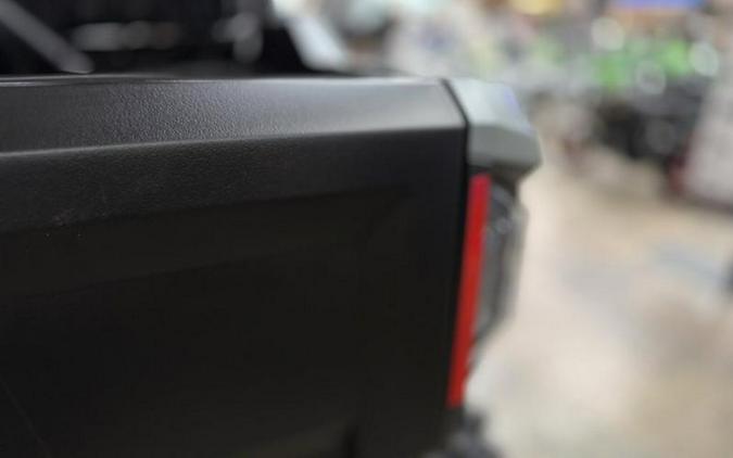 2026 Yamaha Wolverine Rmax2 1000 Xt-R