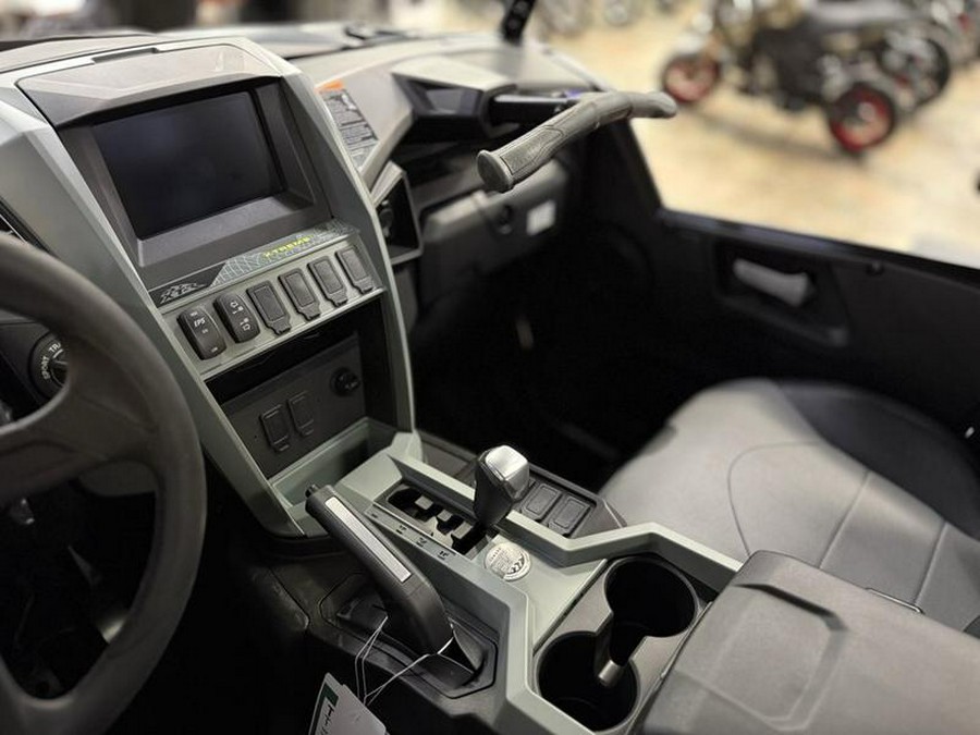 2026 Yamaha Wolverine Rmax2 1000 Xt-R