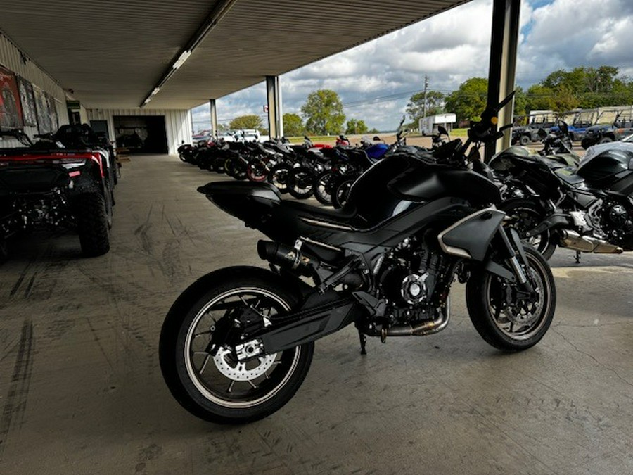 2024 CFMOTO 800NK
