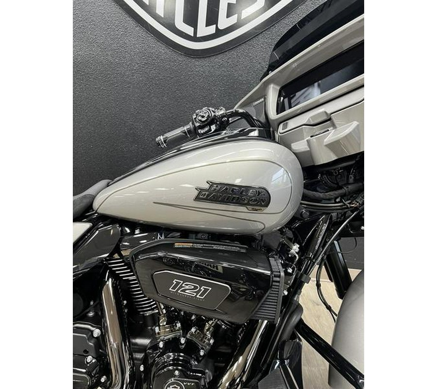 2023 Harley-Davidson® FLHXSE - CVO™ Street Glide®