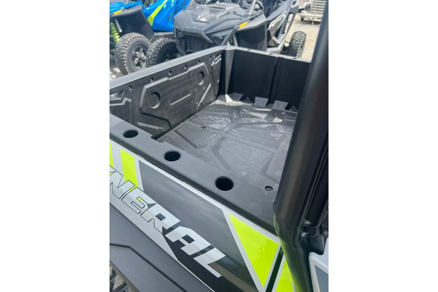 2024 Polaris Industries GENERAL XP 4 1000 SPORT - GHOST GRAY Sport