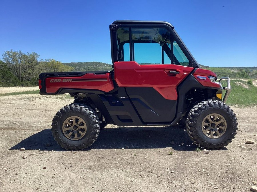 2024 Can-Am™ Defender Limited HD10