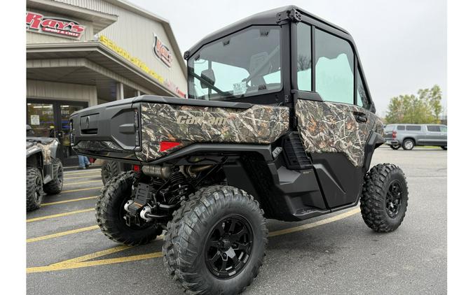 2026 Can-Am DEFENDER XT CAB HD11