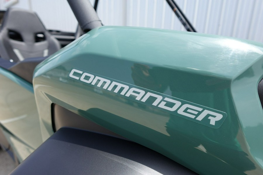 2026 Can-Am Commander DPS 700