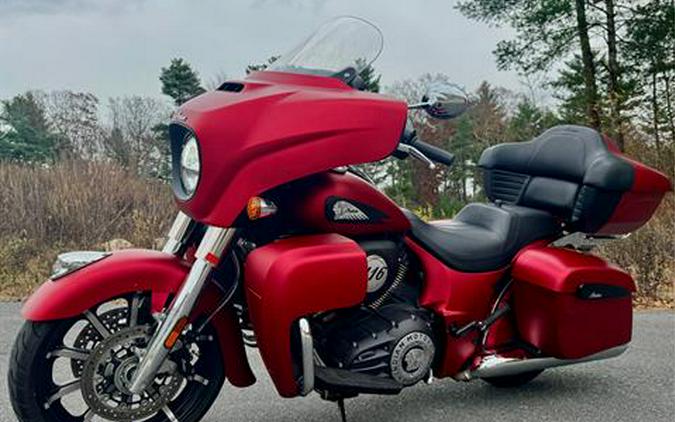 2020 Indian Motorcycle Roadmaster® Dark Horse®
