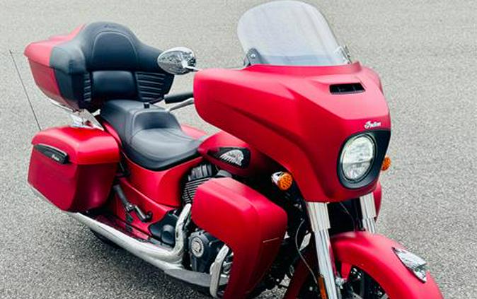 2020 Indian Motorcycle Roadmaster® Dark Horse®