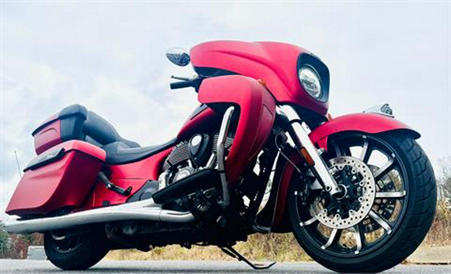 2020 Indian Motorcycle Roadmaster® Dark Horse®