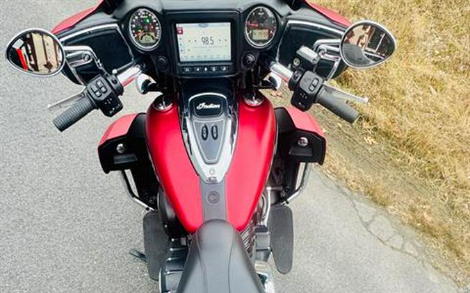 2020 Indian Motorcycle Roadmaster® Dark Horse®