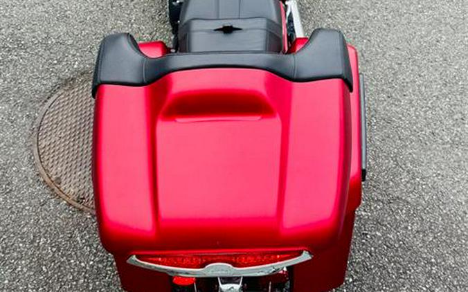 2020 Indian Motorcycle Roadmaster® Dark Horse®