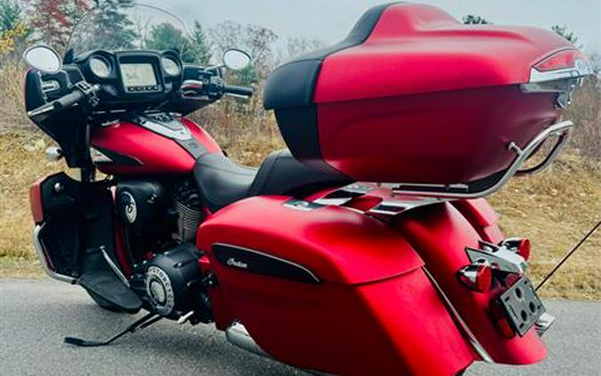 2020 Indian Motorcycle Roadmaster® Dark Horse®