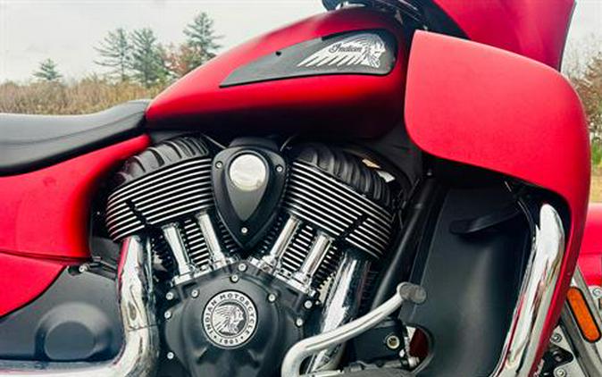 2020 Indian Motorcycle Roadmaster® Dark Horse®