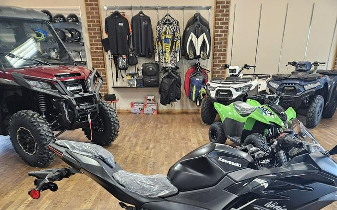 2026 Kawasaki Ninja® 500 ABS