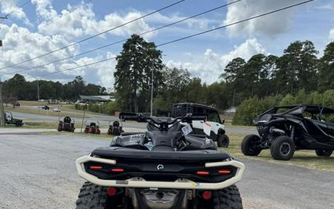 2027 Can-Am® Outlander Backcountry 7.6 in.