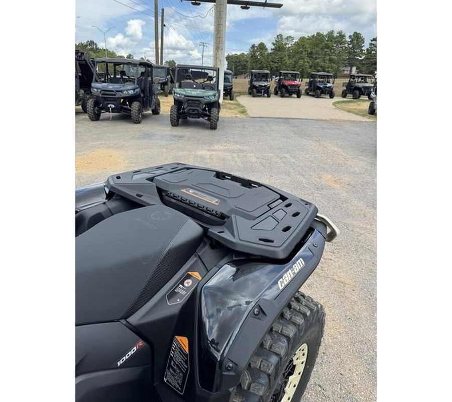 2027 Can-Am® Outlander Backcountry 7.6 in.