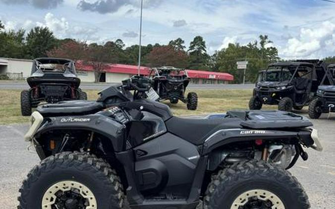 2027 Can-Am® Outlander Backcountry 7.6 in.
