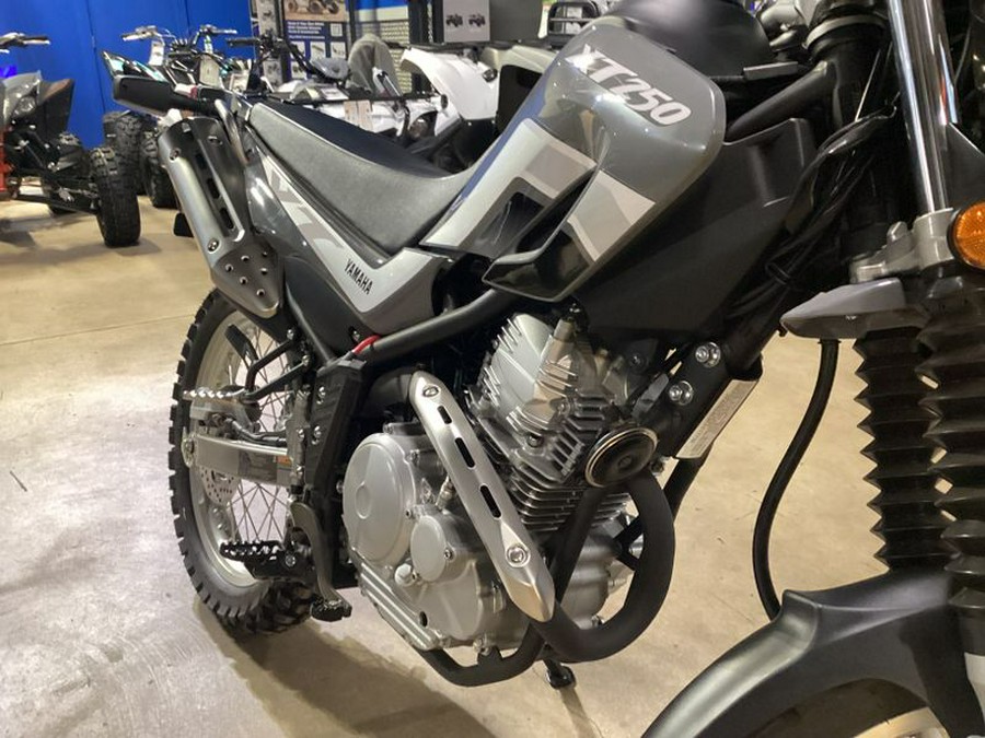 New 2024 YAMAHA XT250 RADICAL GRAY