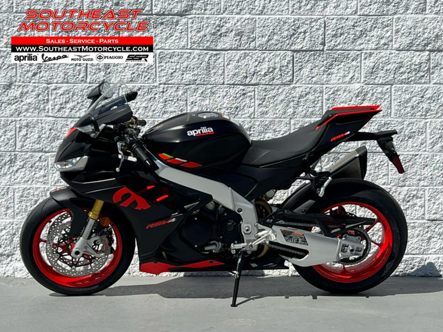 2024 Aprilia® RSV4 1100