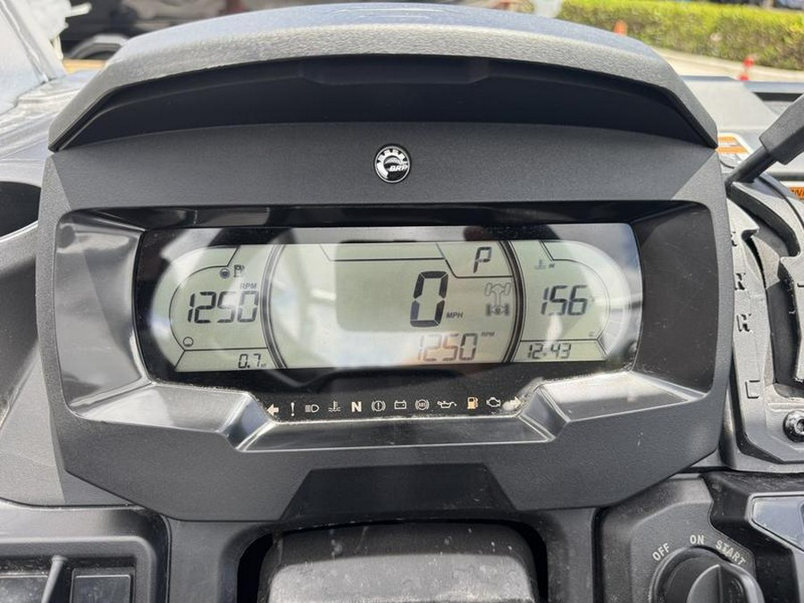 2025 Can-Am® Defender MAX X mr with Half-Doors HD10 Hyper Silver & Legion Red