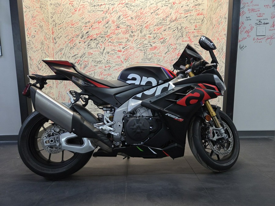 2024 Aprilia RSV4 Factory 1100