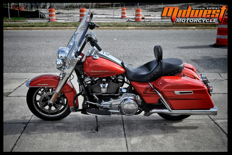 2017 Harley-Davidson® ROAD KING