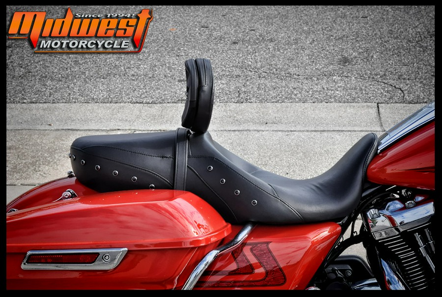 2017 Harley-Davidson® ROAD KING