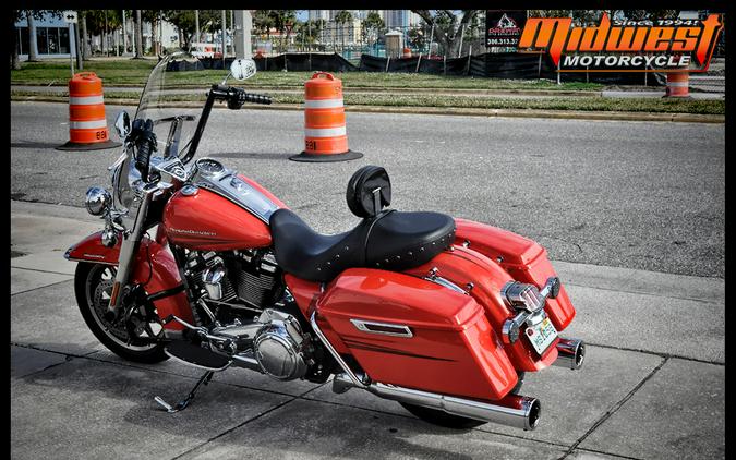 2017 Harley-Davidson® ROAD KING