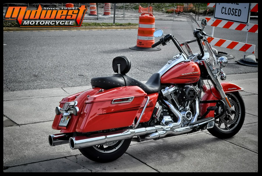 2017 Harley-Davidson® ROAD KING