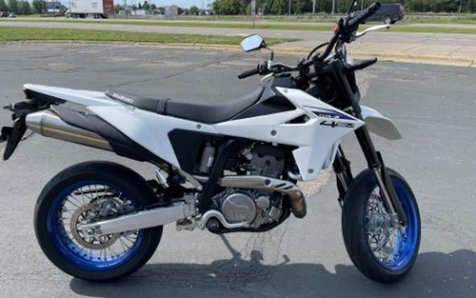 2025 Suzuki DR-Z4SM