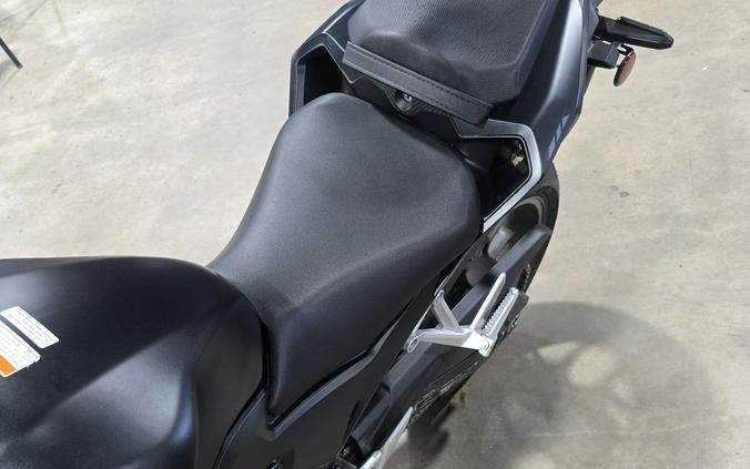 2025 Honda CB500F ABS