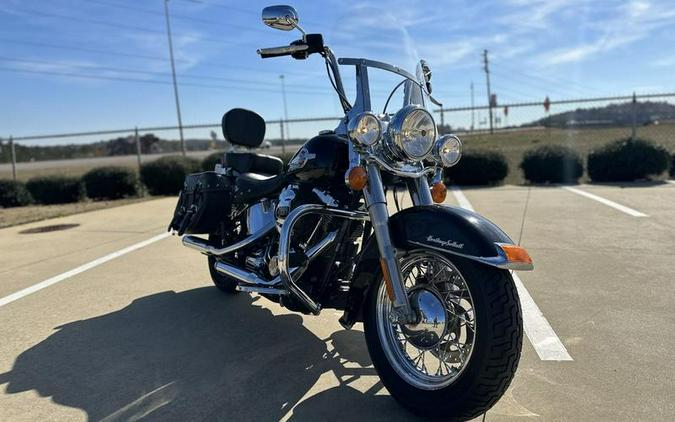 2016 Harley-Davidson® FLSTC - Heritage Softail® Classic