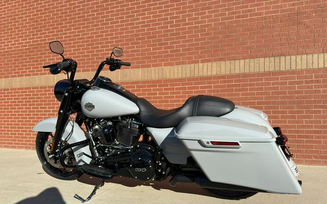 2024 Harley-Davidson Road King Special