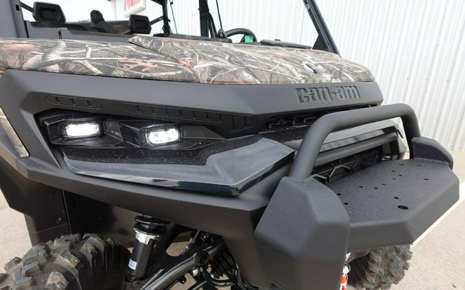 2026 Can-Am Defender MAX XT HD11 with 10.25 in. touchscreen display